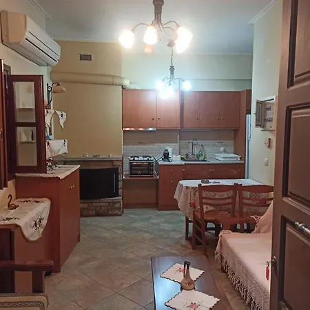 Avgonima Family'S Rooms Grandfather Michalis מראה חיצוני תמונה