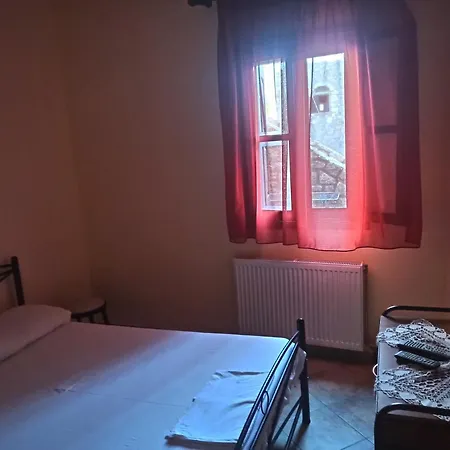 Avgonima Family'S Rooms Grandfather Michalis מראה חיצוני תמונה