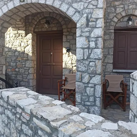 Avgonima Family'S Rooms Grandfather Michalis מראה חיצוני תמונה